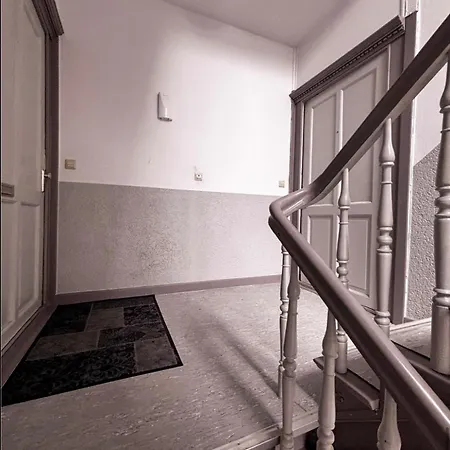 Spacious Flat , 4 Beds, Kitchen , , Messe هانوفر